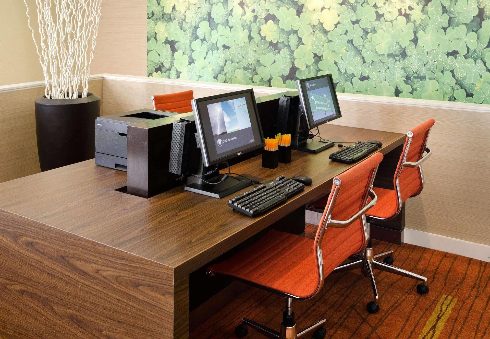 Courtyard By Marriott Huntsville University Drive Επιχειρήσεις φωτογραφία