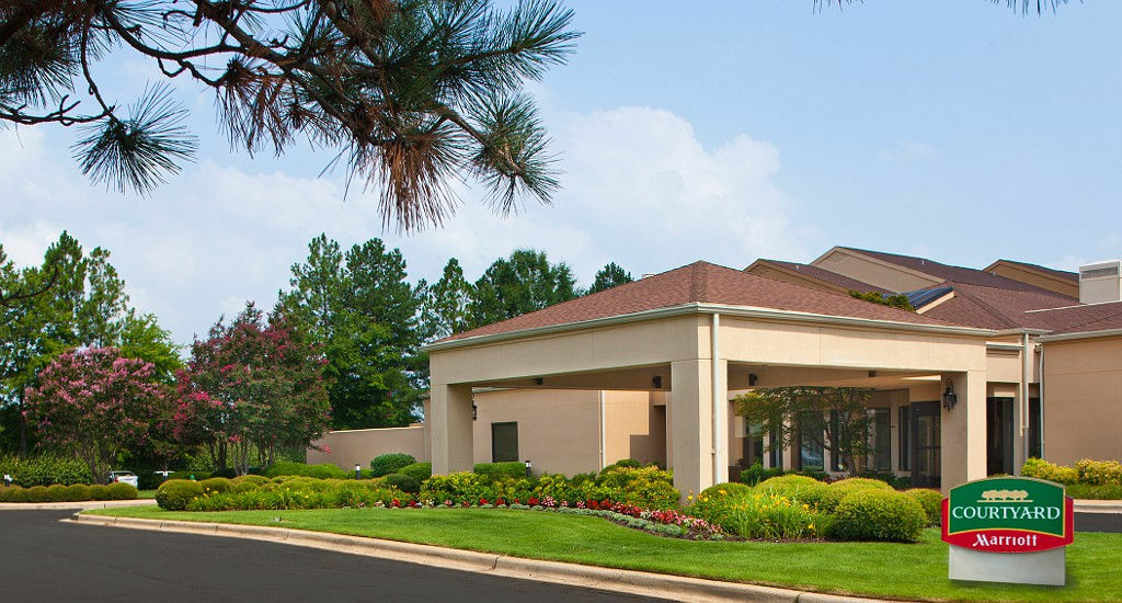 Courtyard By Marriott Huntsville University Drive Εξωτερικό φωτογραφία